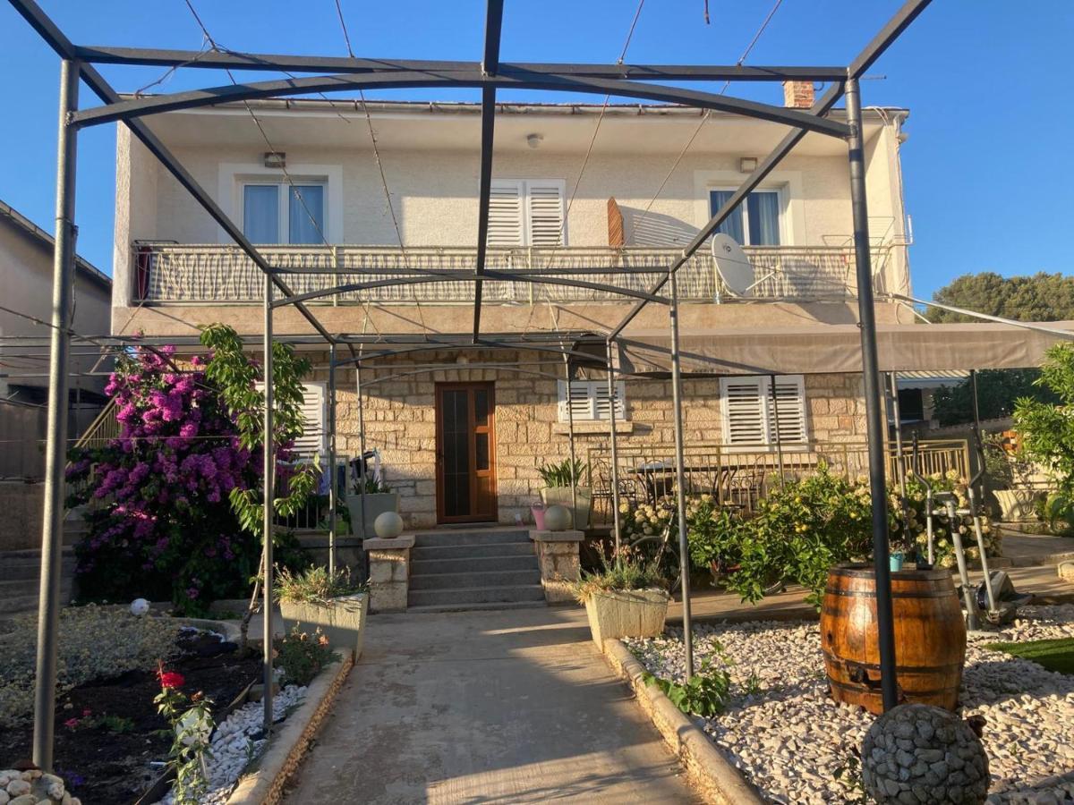 Apartments Bernarda, Jezera Zewnętrze zdjęcie
