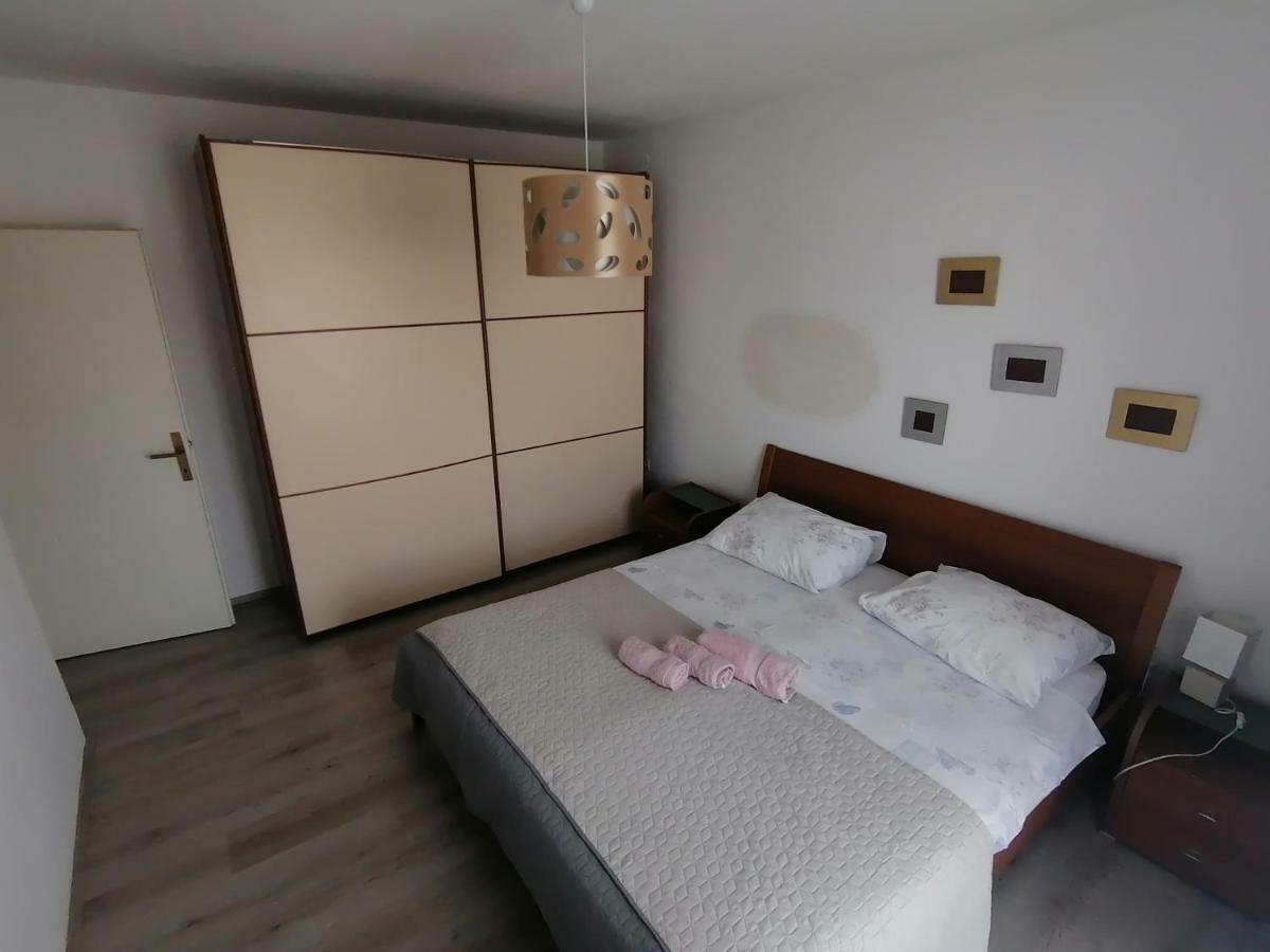 Apartments Bernarda, Jezera Zewnętrze zdjęcie